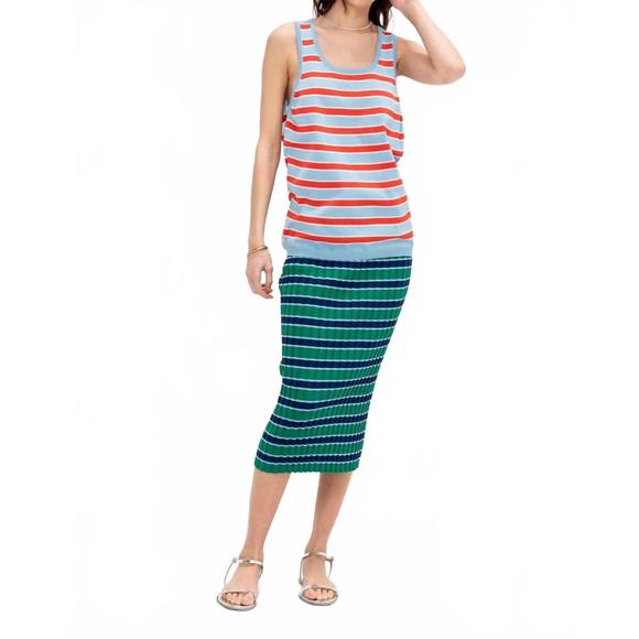 NEW EOLAS lou tank in light blue